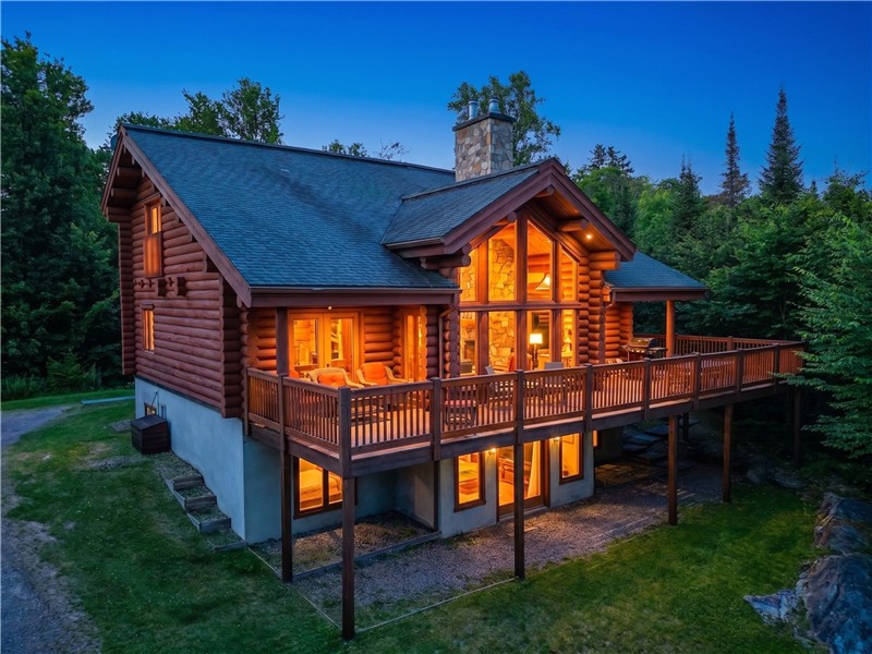 Chalet Apache
