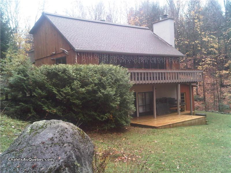 Lakeside - Gracious, spacious and cosy chalet, Morin Heights