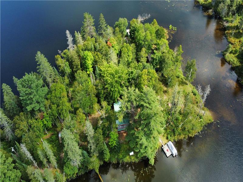 Tranquil retreat with unspoiled views