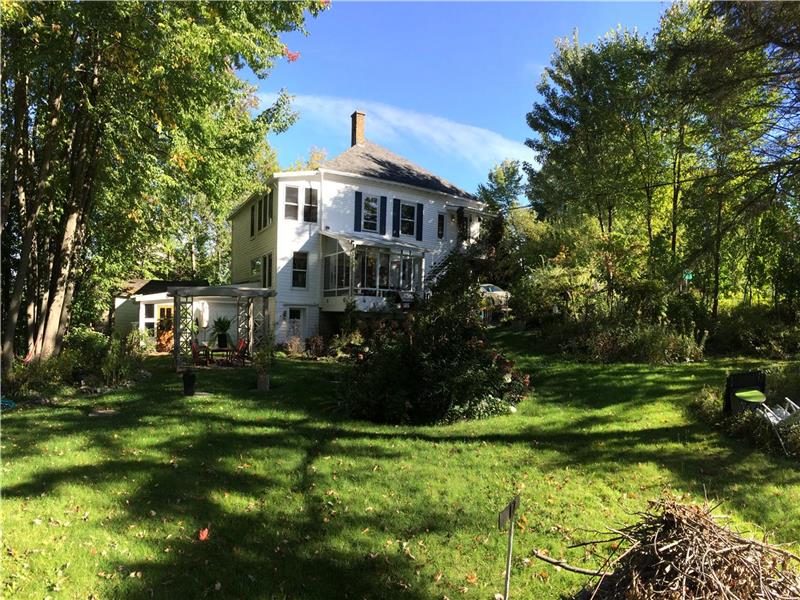 Austin (near Magog) 6 bed rooms country house near the Memphremagog lake