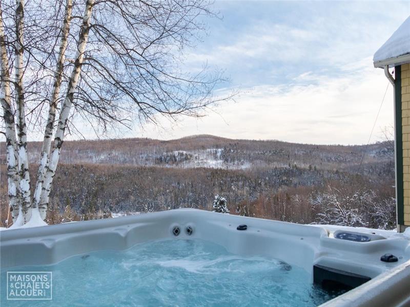 À la Vallée Enchanteresse