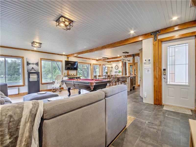 **50% de RABAIS en semaine** Chalet Jaune - Bord de l'eau