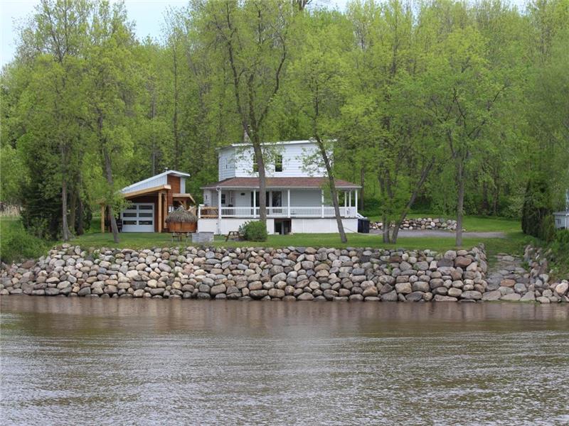 Maison de la Rivière Du Chêne