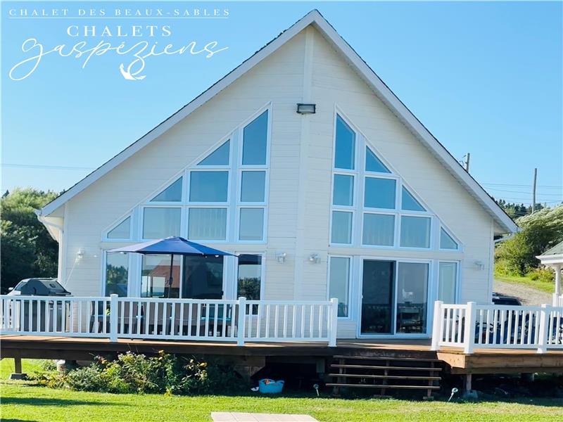 *Chalet des Beaux-Sables* Bord de mer et plage de sable fin
