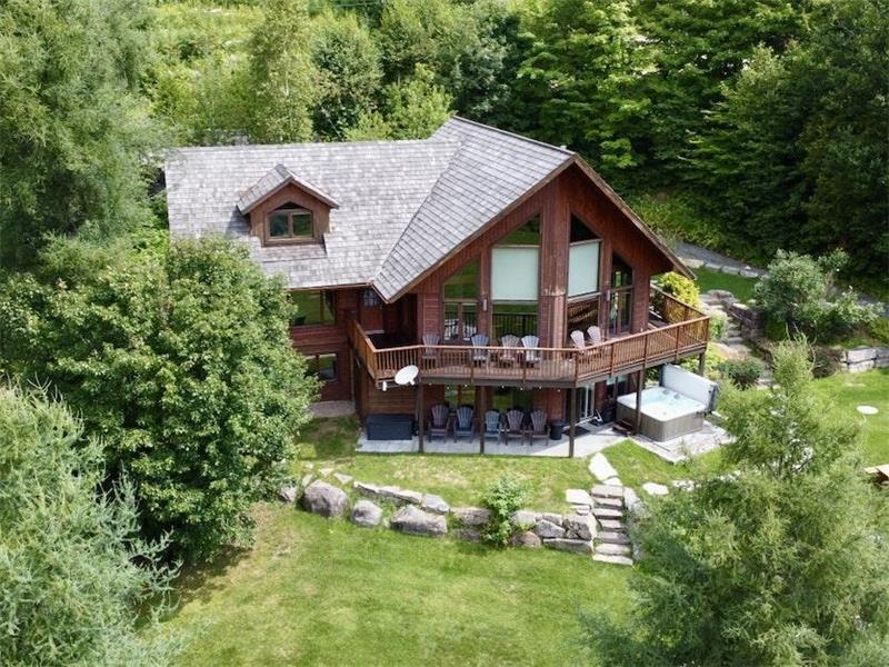 Le Prestigieux, Waterfront, Clim, Spa, Golf & Ski.