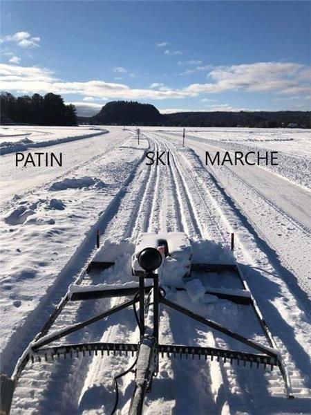 Plaisirs d'hiver  et feu de bois au chalet