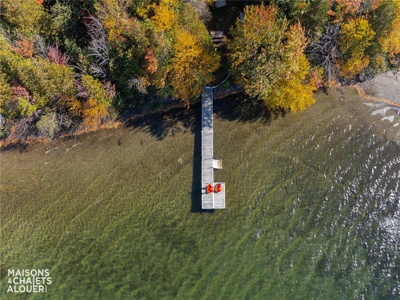 À l'Eau Claire du Lac Nicolet