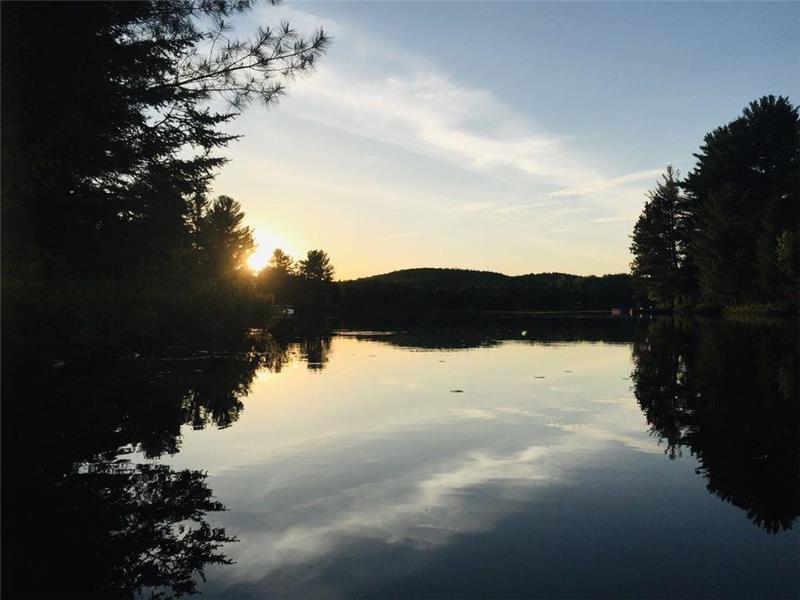 Chalet Bonheur - Bord de Lac -Spa- Bienvenue aux Familles