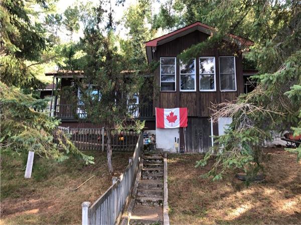 4 Season Waterfront Home With 200 Otter Lake Cottage For Sale