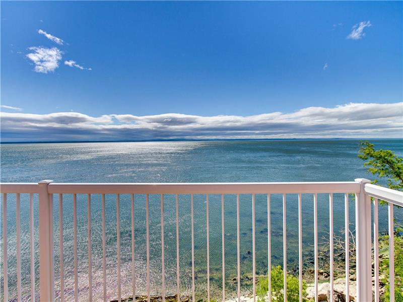 La Magie du Fleuve, find a small paradis on St-Lawrence shore at St- Siméon, Charlevoix, Qc