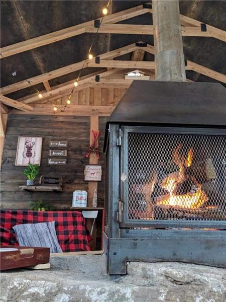 Cottage, La cache à Laurette Hideaway Blue Sea Lake, Messines