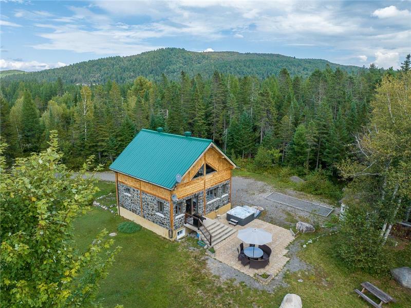 Le Maoli: Peaceful Retreat with Hot tub