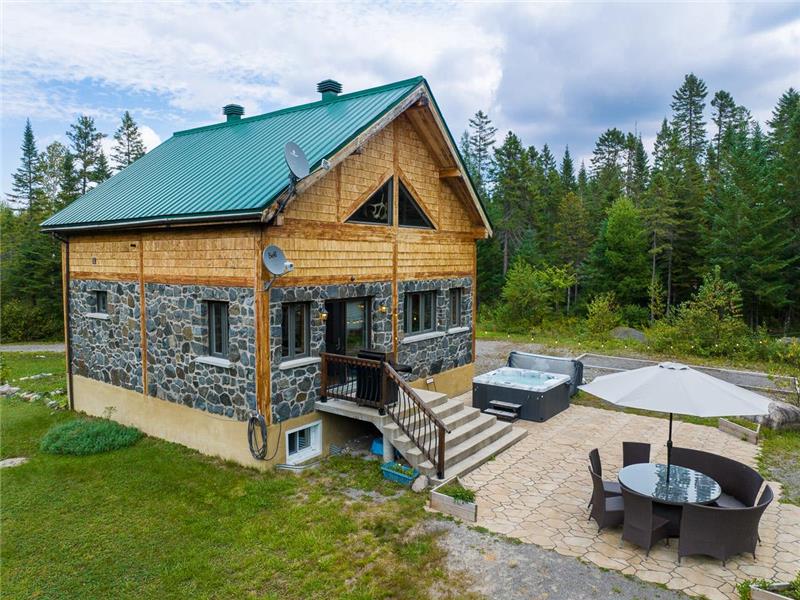Le Maoli: Peaceful Retreat with Hot tub