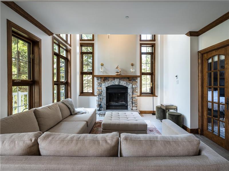 Bondurant 95-3 Tremblant Luxury 3 Bedroom