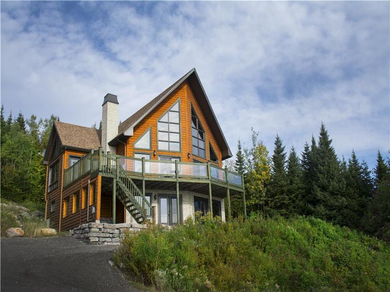 At the top of La Seigneurie (4 stars)