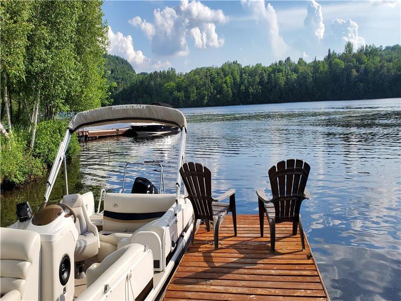 Au bord du St-Maurice | Spa & Private Dock