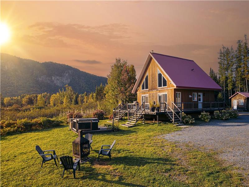 Mountain foothill escape