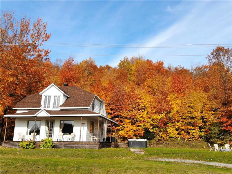 Rustic Getaway – La Campagnarde