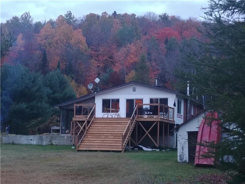 Aux gré des saisons- bord de l'eau