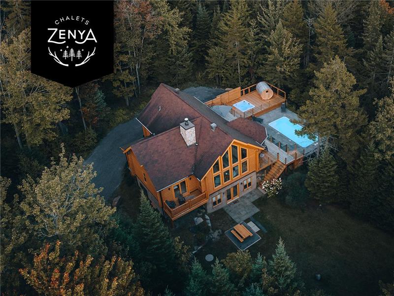 Chalet Blue Jay Spa (Fiddler Lake)