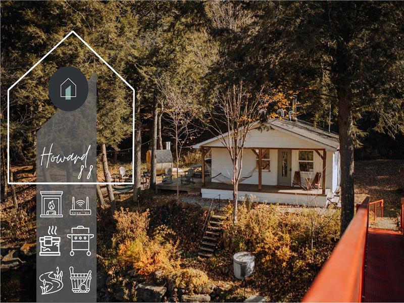 Le 88 Howard - Spa, Sauna, River & Cute Bridge!