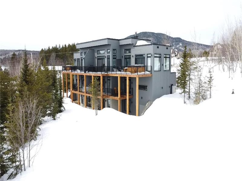 Jamelin Charlevoix Accommodations: 2-night special for $795 + tax through the end of May!