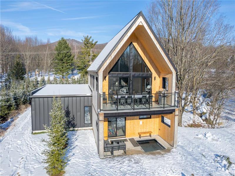* Le 1792 * SPA + 7MIN BROMONT! | Scandinavian Cottage |