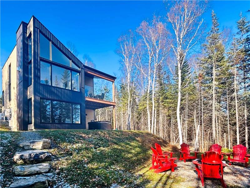 Rëzerve | Aspen 3 Bedroom Cottage and Spa