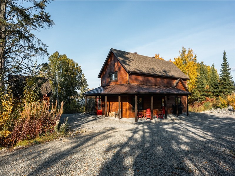 Hôtel à la maison - Chalet la Pointe à Tibi