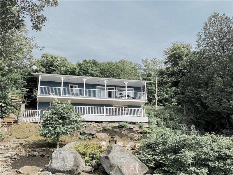 Chalet Blü - Bord de l'eau avec vue incroyable et intimité.