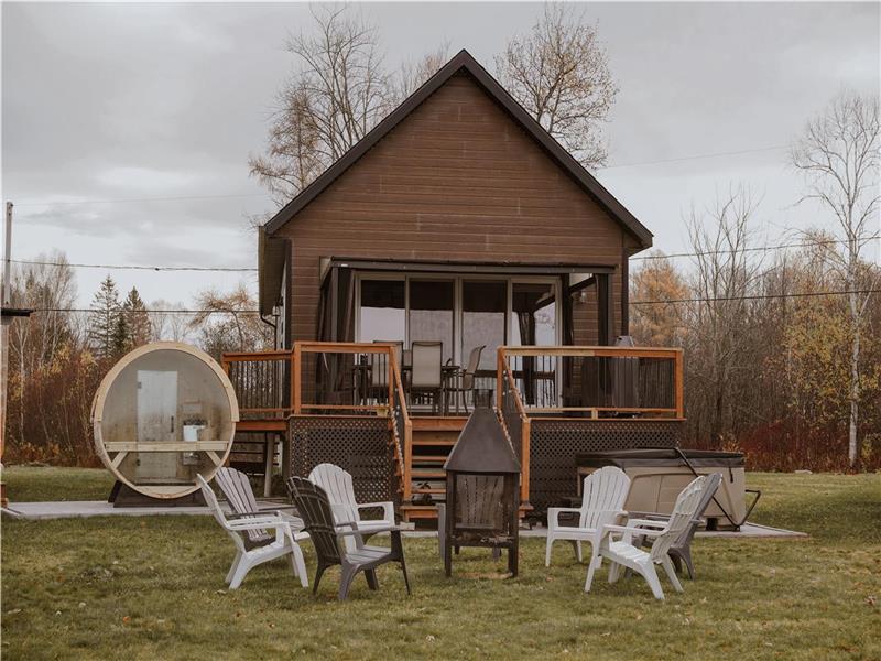 * PASSION CHALETS * | ARAMIS | LAC - PLAGE - BAIGNADE