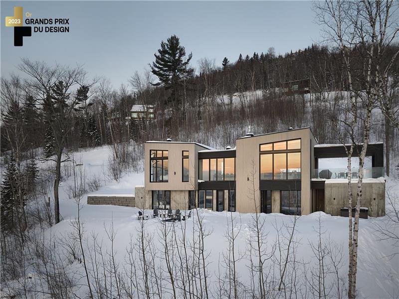 Luxury Touristic Residence | PANORAMA CHARLEVOIX: Ski, Pool, Spa & Exceptional View