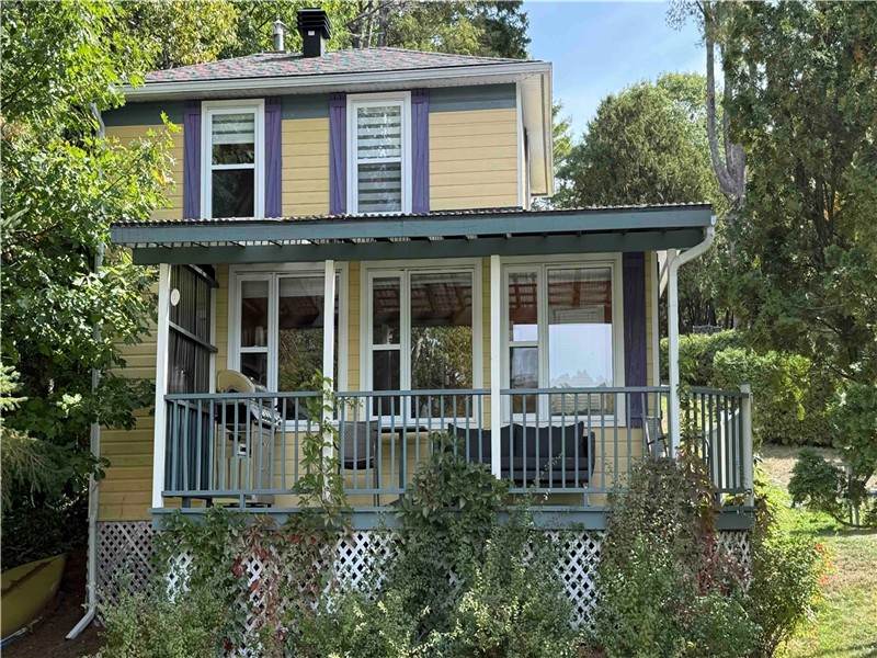 Chalets Crocollines Bord du Lac Simon, Outaouais