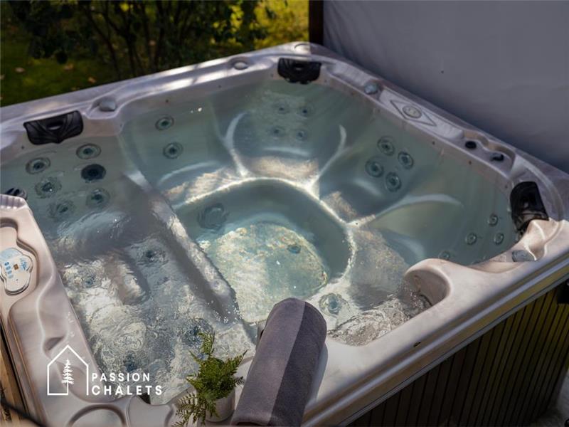 * PASSION CHALETS * | LE DOUX REFUGE | SPA - BABYFOOT