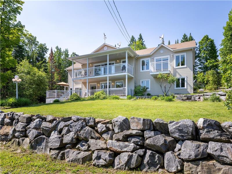 Hôtel à la maison - Domaine Du Lac-aux-Sables