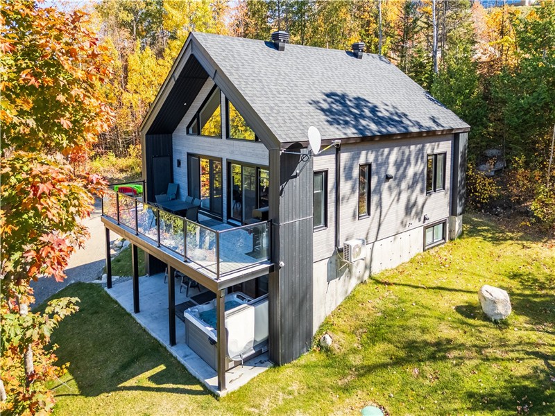 *Galaxia | Memoria | spa | accès et vue sur le lac