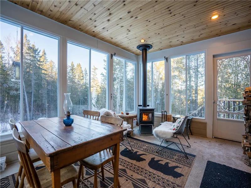 * PASSION CHALETS * | L'ATUK | SPA - LAKE ACCESS - WATERCRAFS - POOL TABLE - SKI