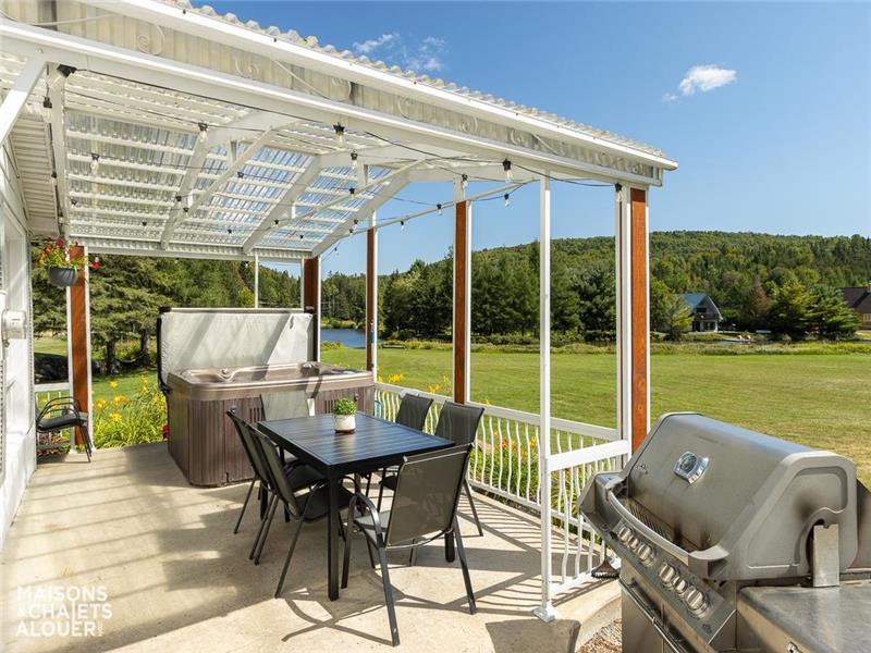 Le Chalet de la Rivière-Blanche