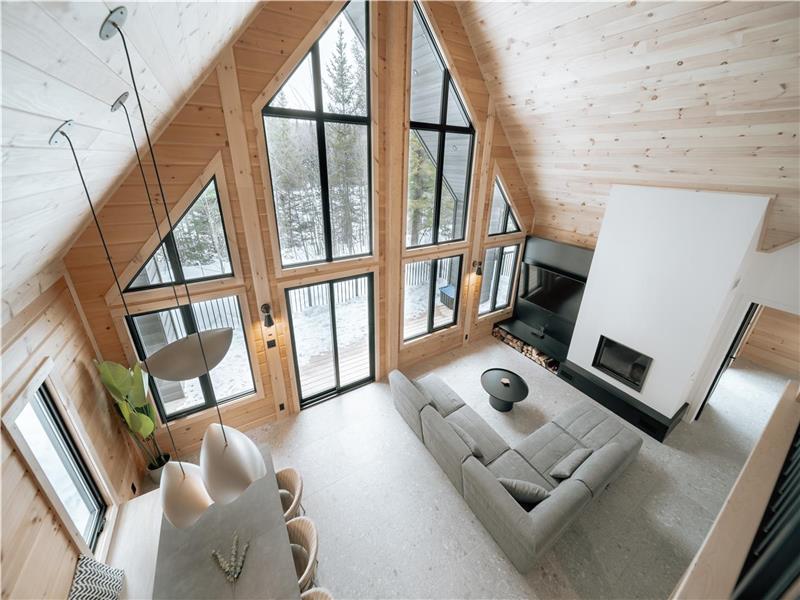 LE MITIK TREMBLANT - SPA - LAKES - BEACHES - GAMES