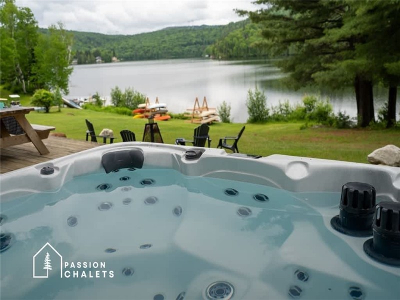 * PASSION CHALETS * | LE HUARD (EN) | LAKE - JOY - COMFORT