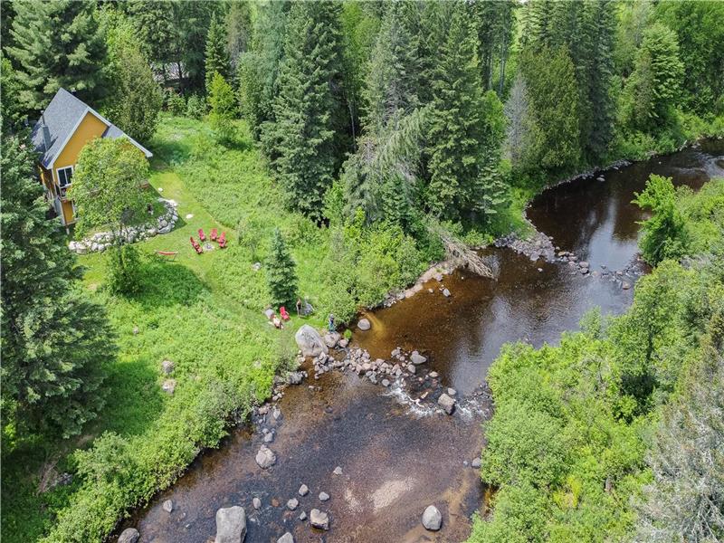 The Pause - Spa, River Access, and Serenity