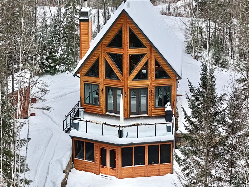 Luxurious Chalet le Boreal 131 - Spa / Pool table / Fireplaces / waterside