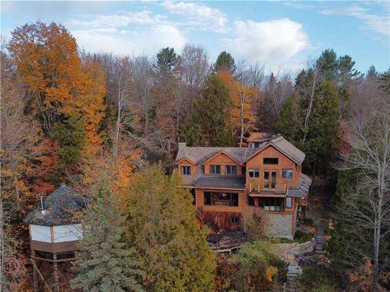 Glenhaven - stunning waterfront with hot tub, steam room, infrared sauna!