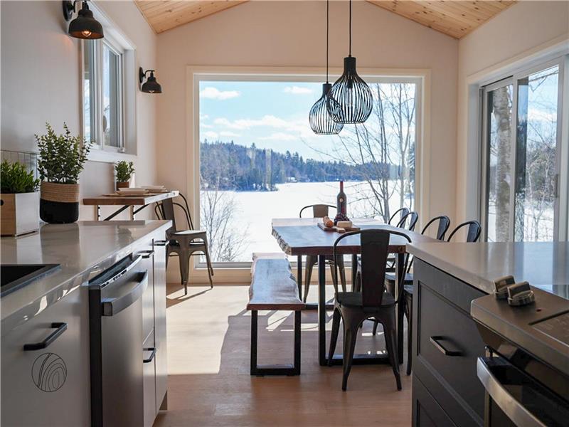 *Galaxia | Le Big Bear | Hot Tub | Waterfront