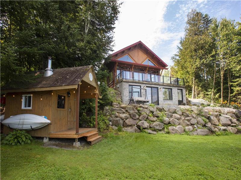 Log cabin | Lakeside | Le Oly
