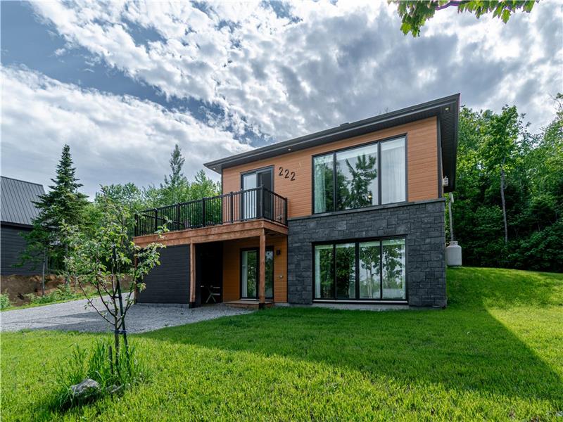 Hôtel à la maison - Le point de rencontre des Éboulements