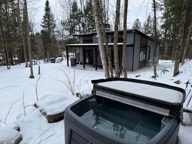 * PASSION CHALETS * | L'ORIGNAL |  SPA  NATURE  MODERN  FIREPLACE  AIR CONDITIONING  HEATED FLOORS