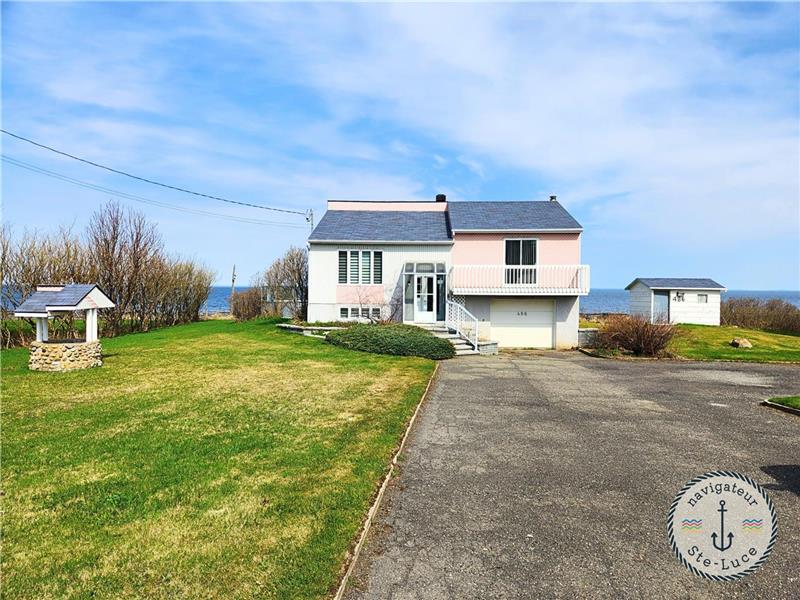 Pink house by the sea