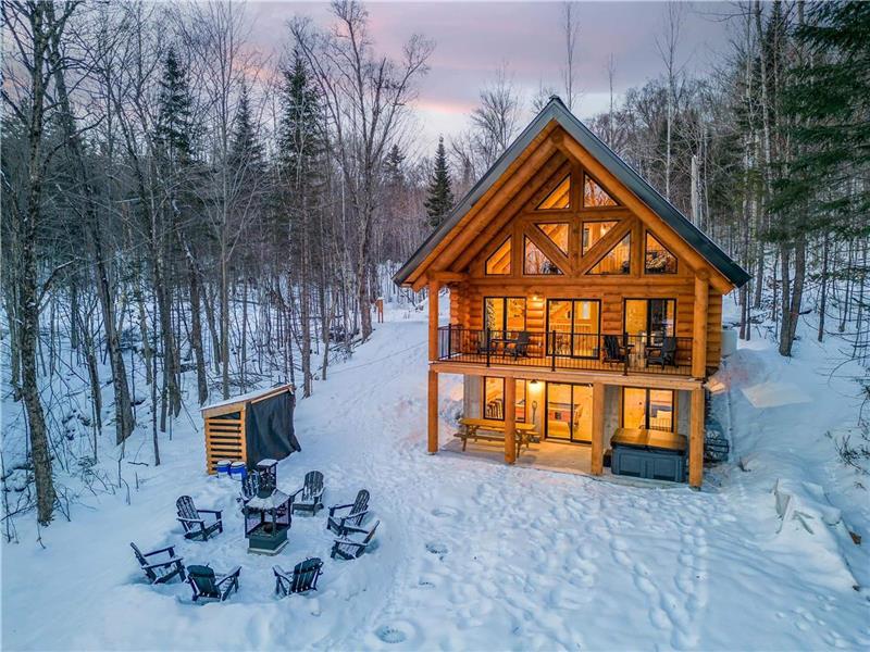chalet en bois rond Le Refuge