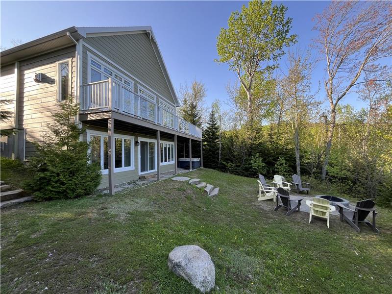 Azur - Spa et vue sur le fleuve